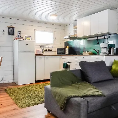 Holiday Kunkku Kuivakangas